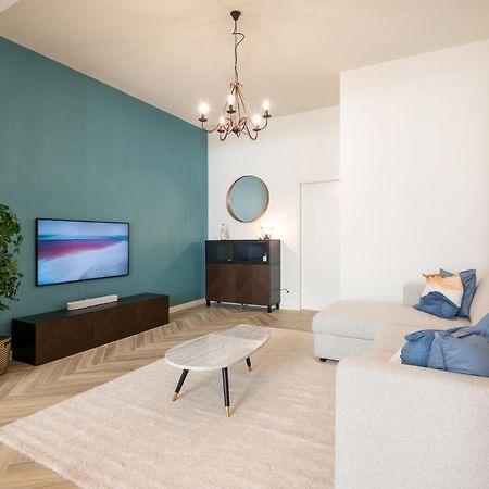 Beautiful Renovated Apartment In An Authentic Building Οστένδη Εξωτερικό φωτογραφία