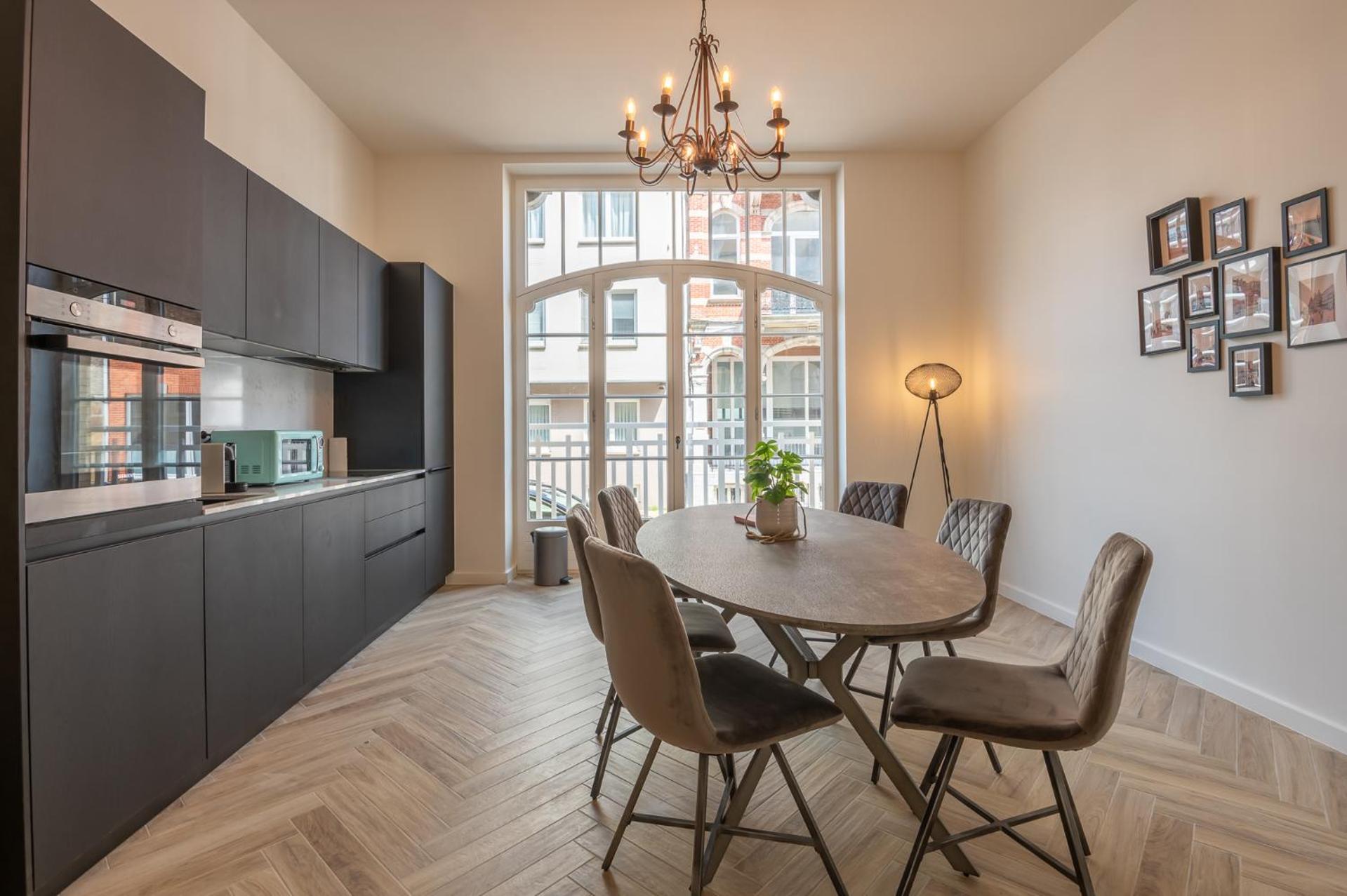 Beautiful Renovated Apartment In An Authentic Building Οστένδη Εξωτερικό φωτογραφία