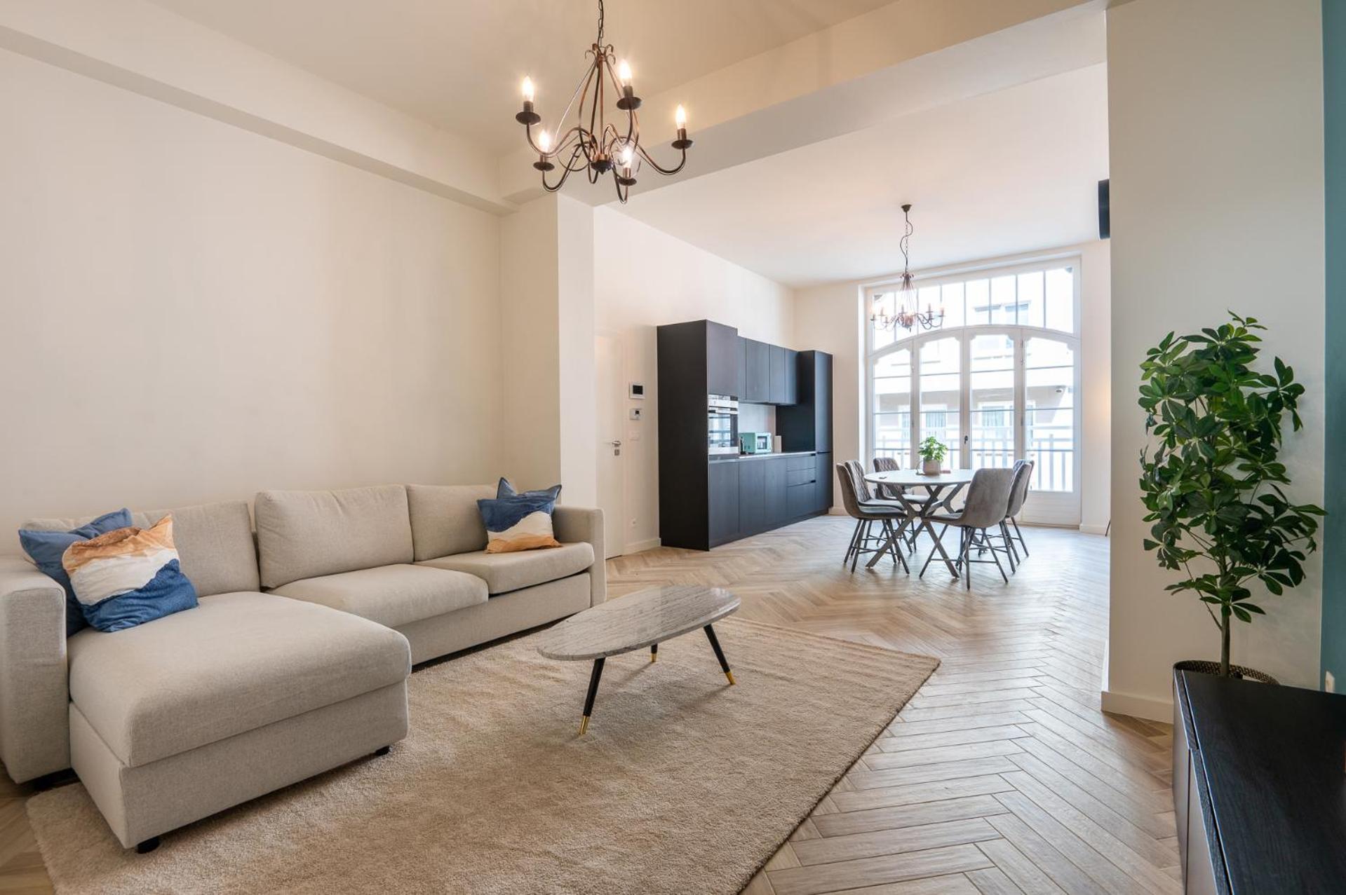 Beautiful Renovated Apartment In An Authentic Building Οστένδη Εξωτερικό φωτογραφία