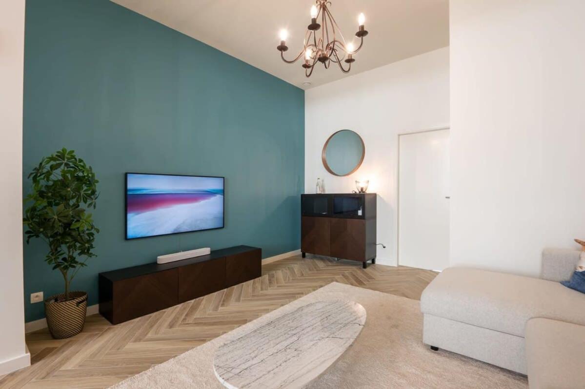 Beautiful Renovated Apartment In An Authentic Building Οστένδη Εξωτερικό φωτογραφία